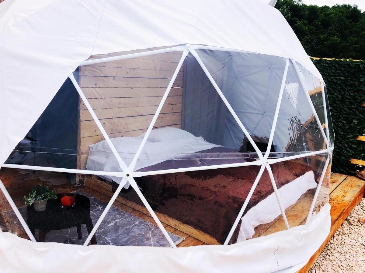 Glamping Peninsula Lustica Rose Villa Teodo Esterno foto