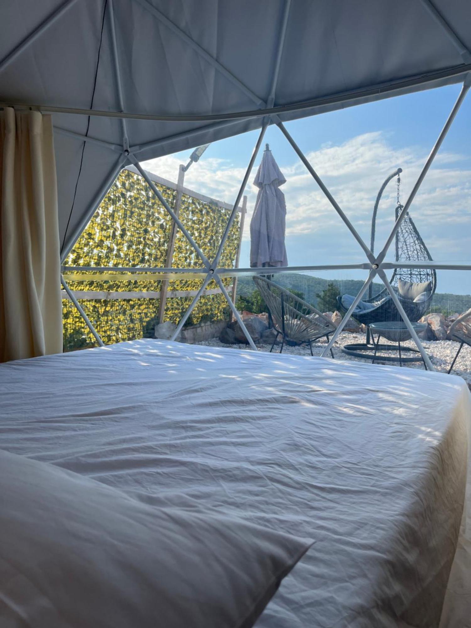 Glamping Peninsula Lustica Rose Villa Teodo Esterno foto