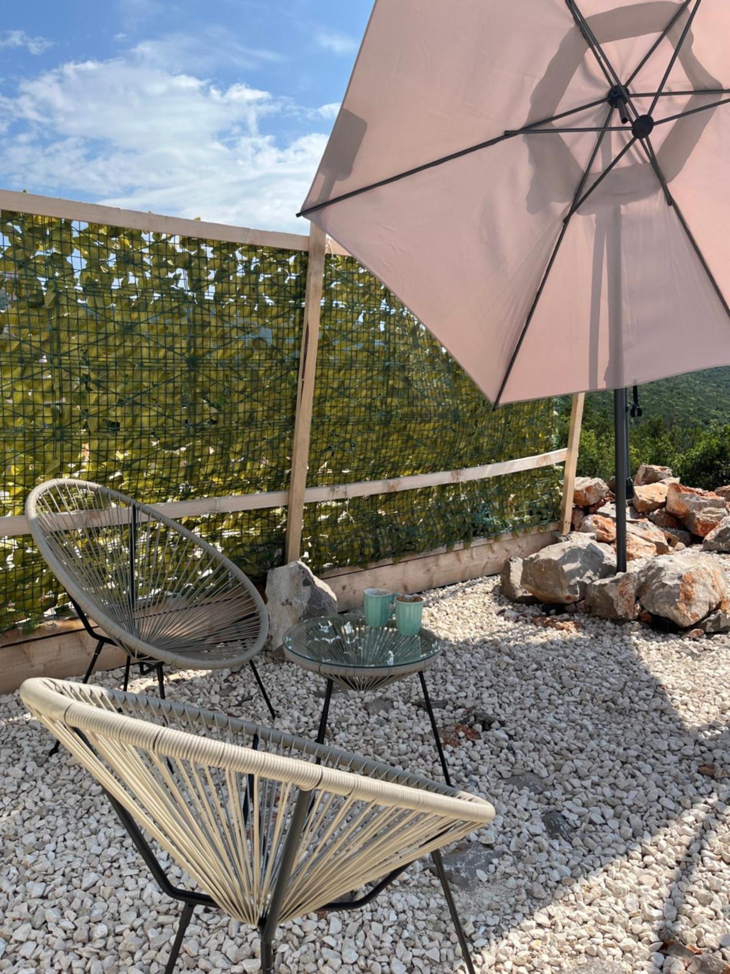 Glamping Peninsula Lustica Rose Villa Teodo Esterno foto