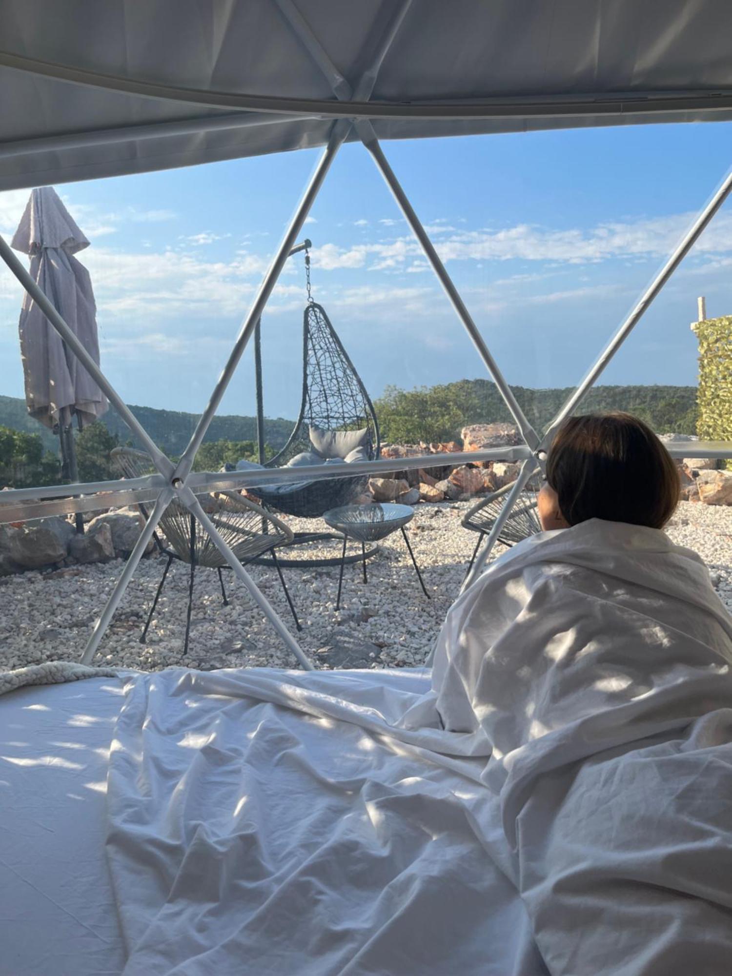 Glamping Peninsula Lustica Rose Villa Teodo Esterno foto