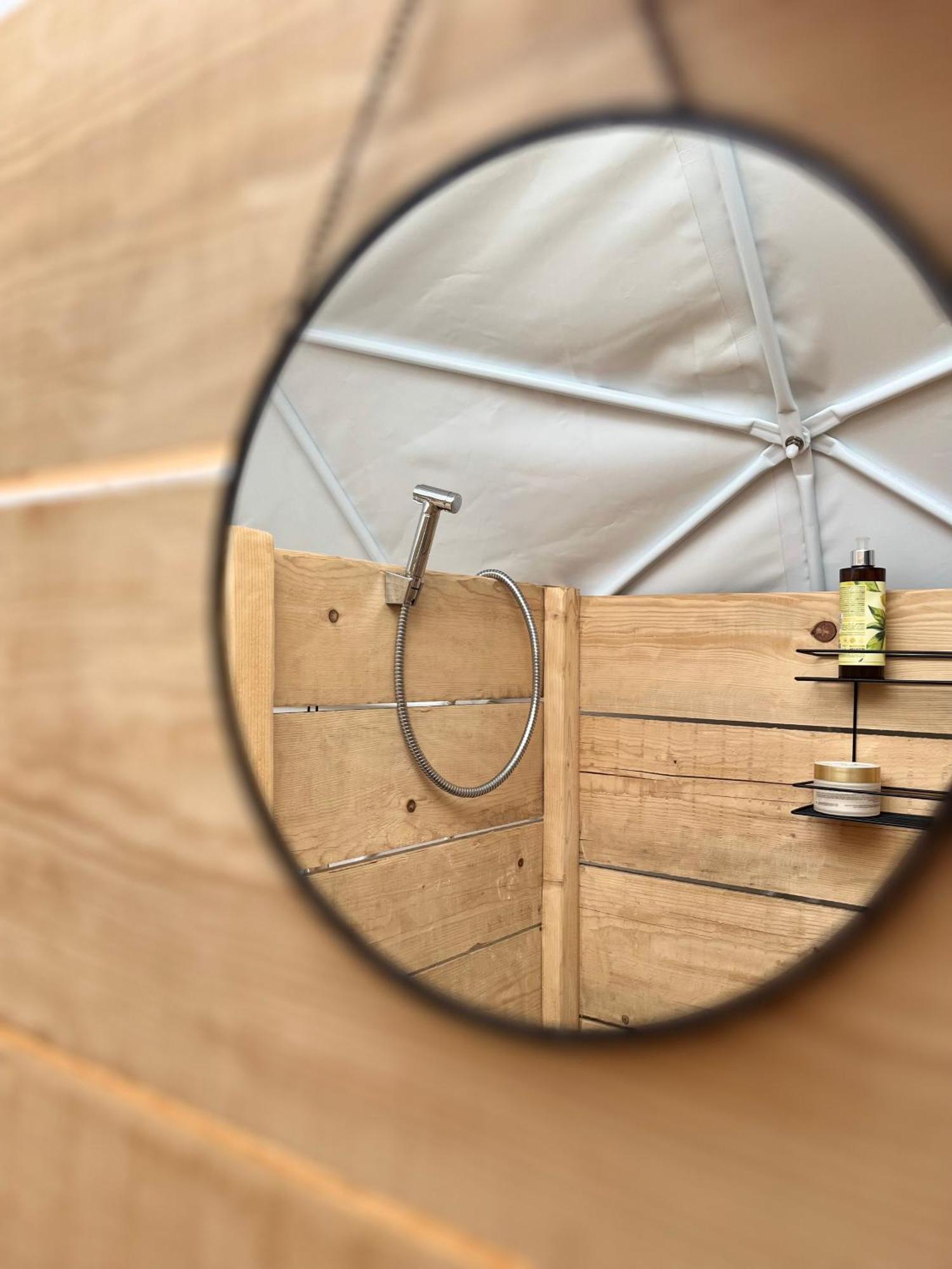 Glamping Peninsula Lustica Rose Villa Teodo Esterno foto