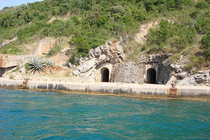 Glamping Peninsula Lustica Rose Villa Teodo Esterno foto